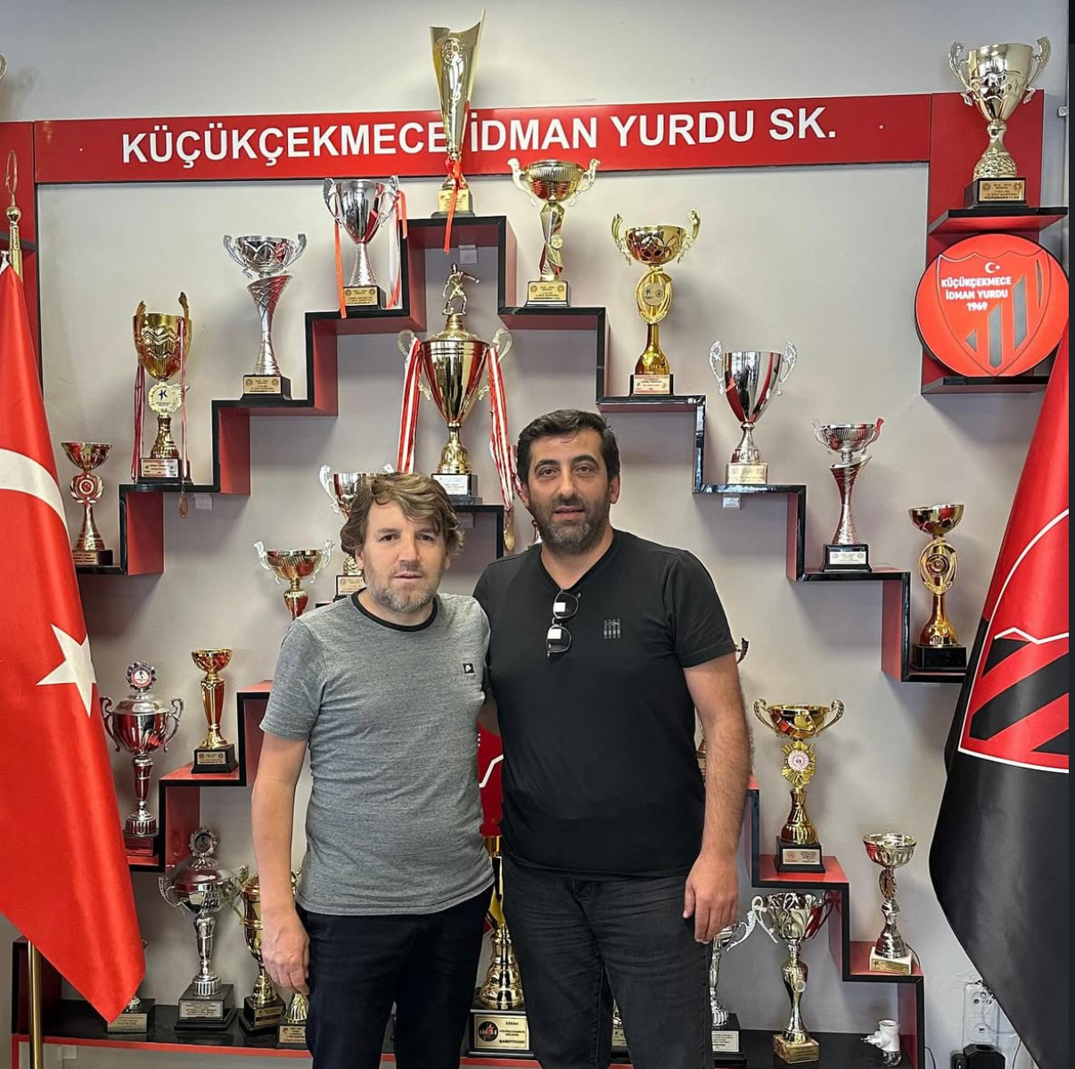 HOCAMIZLA YOLA DEVAM EDİYORUZ ❤️🖤