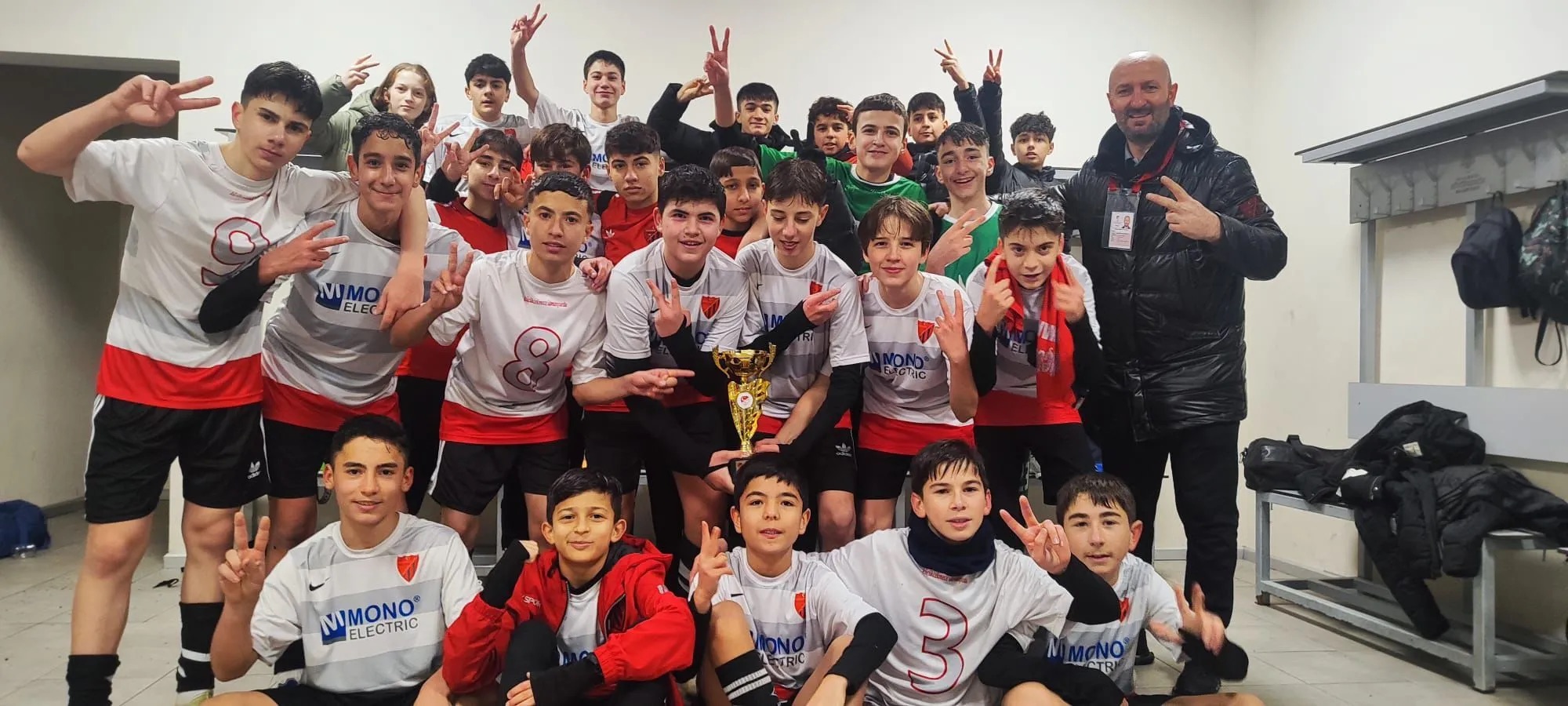 Küçükçekmece İdman Yurdu'nun bileği bükülmüyor